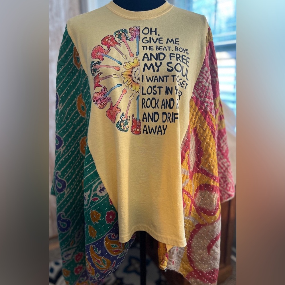 UPCYCLED Graphic Tee, Give me the beat Boys and Free my Soul
